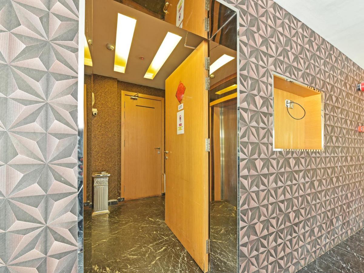 Capital O 90130 Sawadee Hotel Johor Bahru Exterior photo