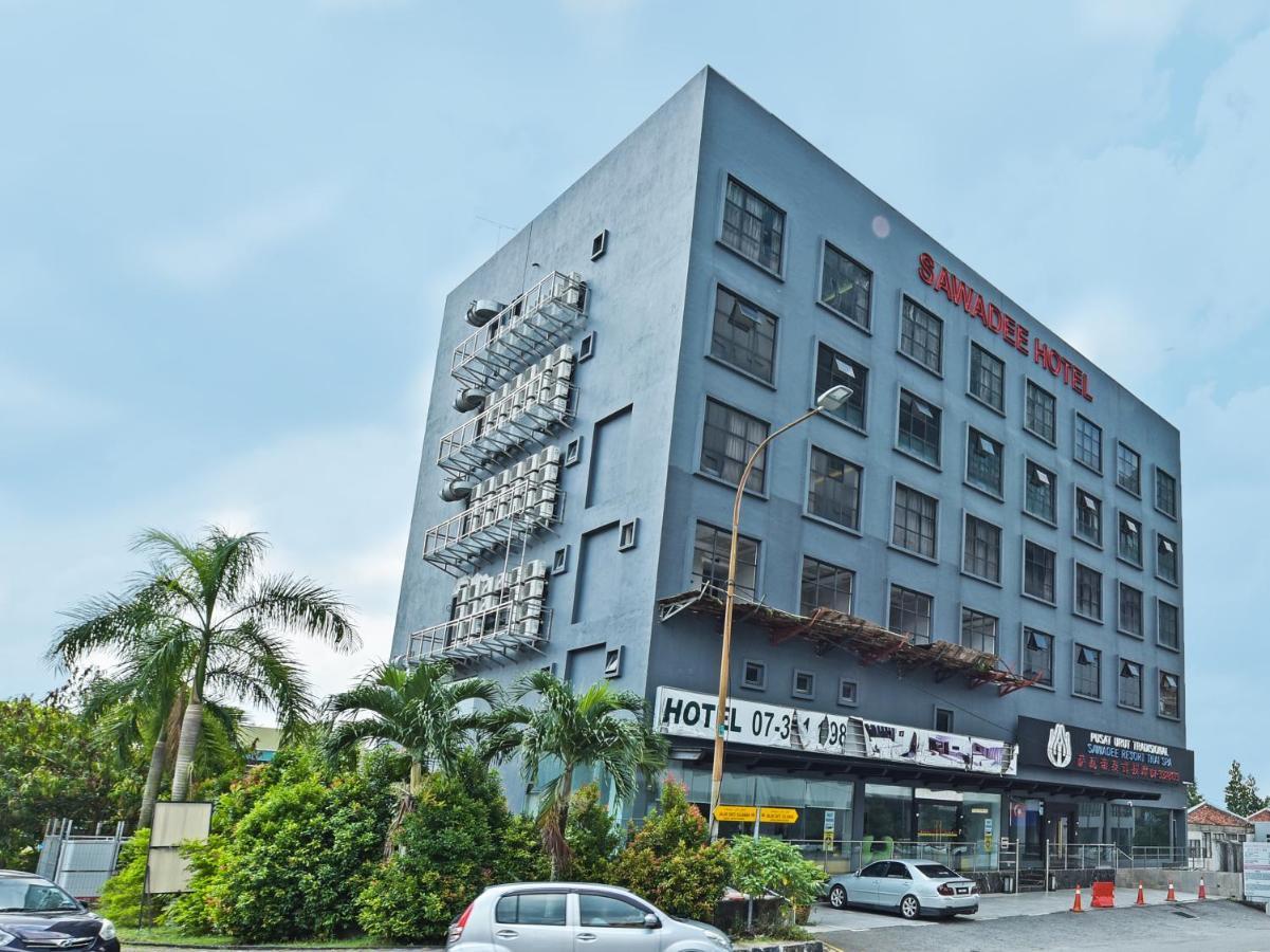 Capital O 90130 Sawadee Hotel Johor Bahru Exterior photo